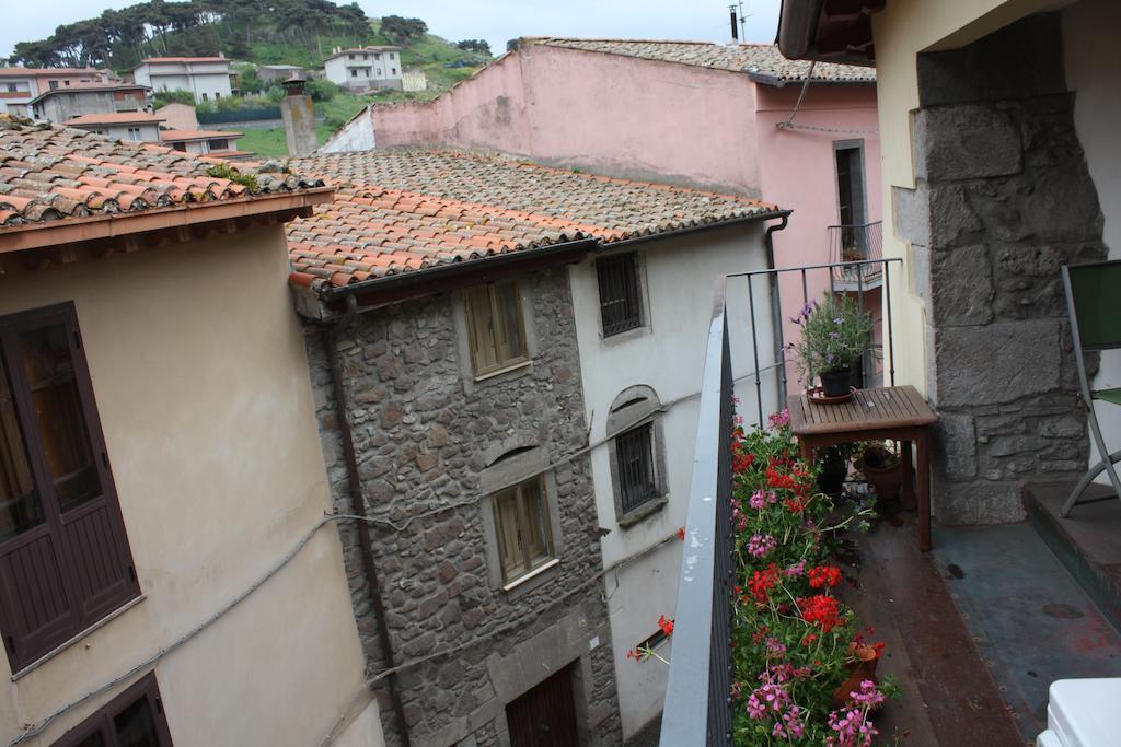 Il Lupo Rosso Bed and Breakfast Santu Lussurgiu Rum bild